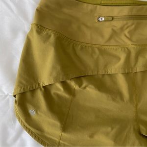 Lululemon Speed Up High Rise Lined Short 4" (Size 6)